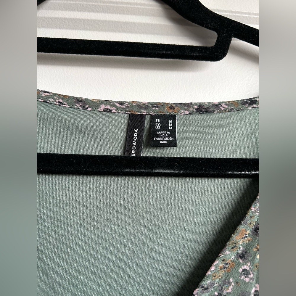 Vero Moda dress - Picture 3 of 3